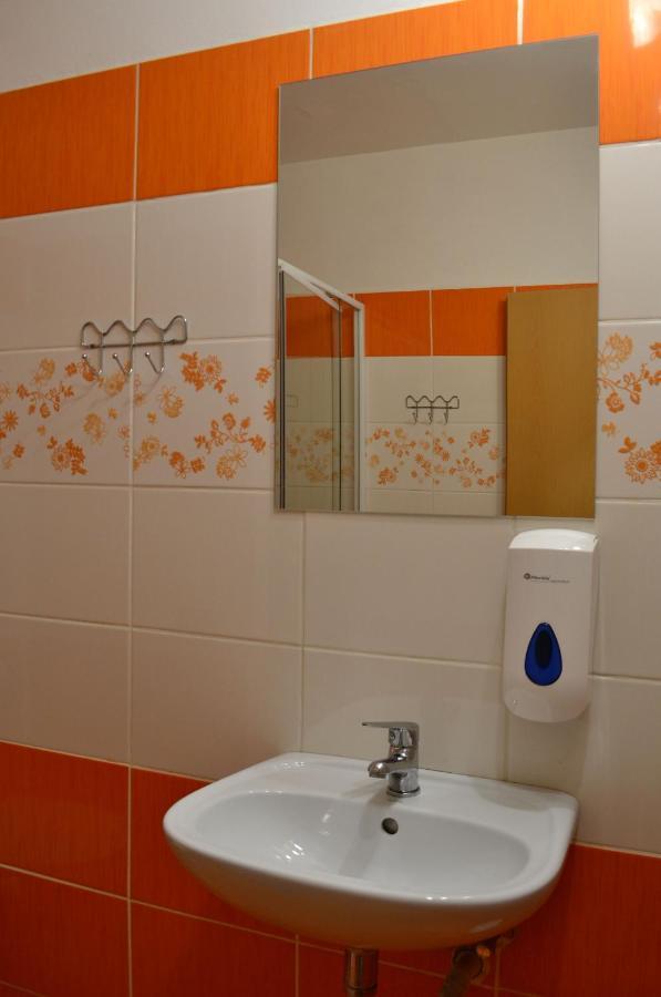 Hostel Děčín Na Skřivánce Exterior foto